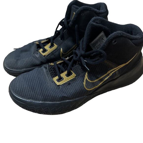 Size 7.5 - Nike Kyrie Flytrap 4 Black Metallic Gold 2021 - Picture 2 of 7
